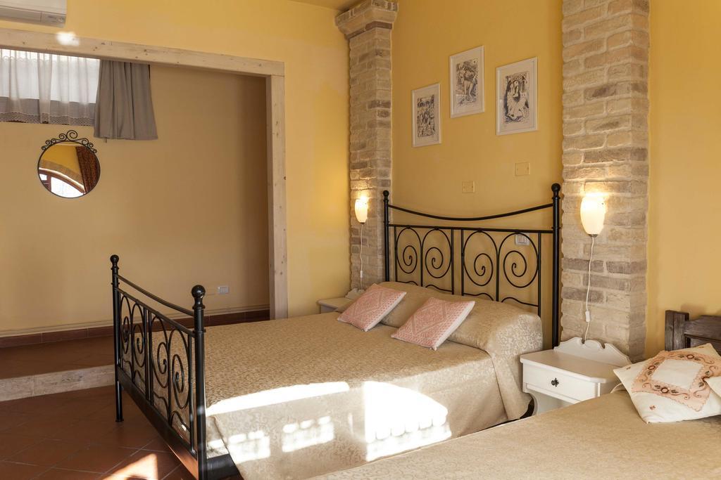 Villa Fiorita กรอตตัมมาเร ภายนอก รูปภาพ