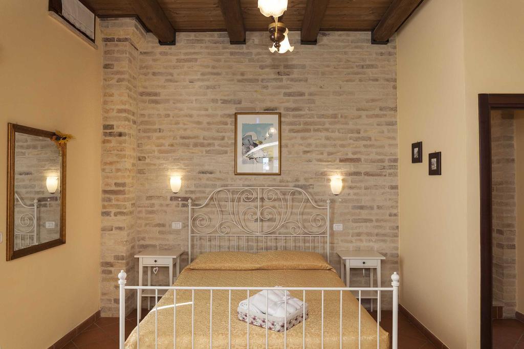 Villa Fiorita กรอตตัมมาเร ภายนอก รูปภาพ